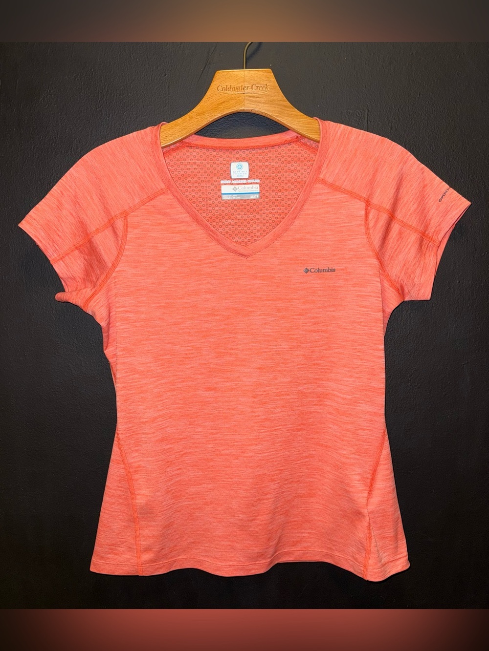 Columbia Women's Short-Sleeve V-Neck Tee - Coral/Peach